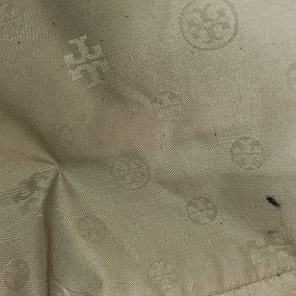 Tory Burch satchel purse. Vintage. Signs of use. - Picture 7 of 10